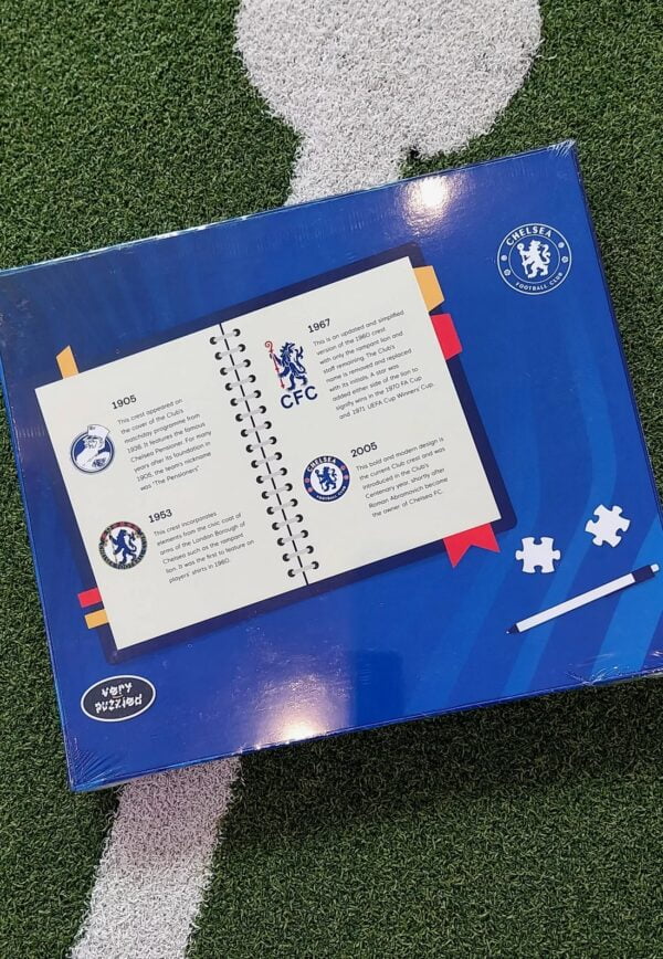 Chelsea Colour-in Crest Jigsaw Puzzle - Image 2